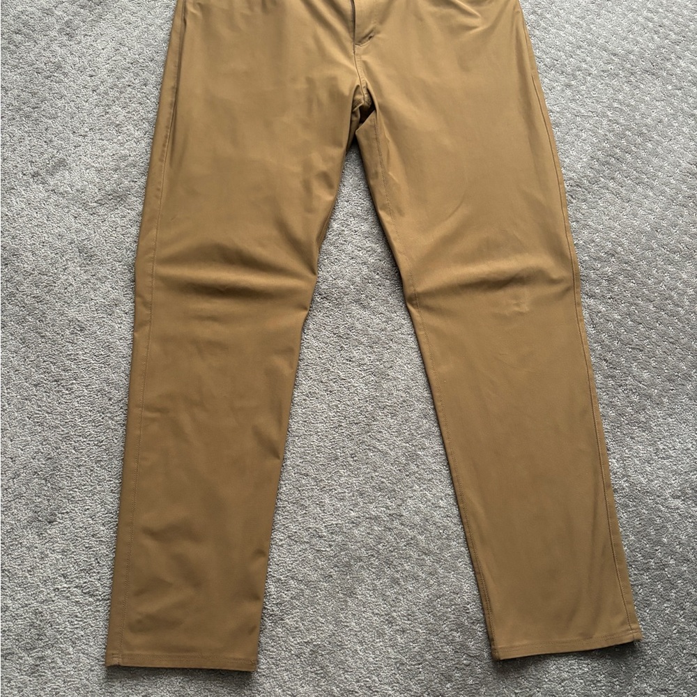 Vuori Meta Pant